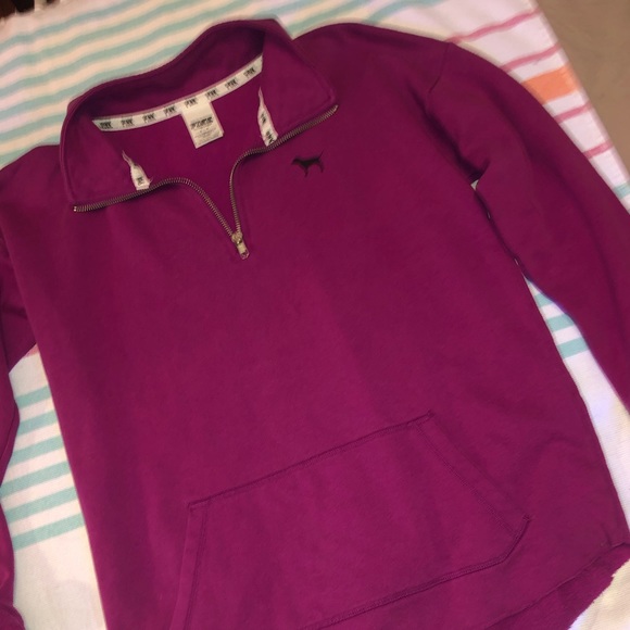 Distressed VS Pink 1/4’zip - Picture 2 of 7